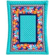Snuggle & Snooze Pet Blanket, Handmade – Soft Plush Cat & Dog Blanket 50 × 70 cm