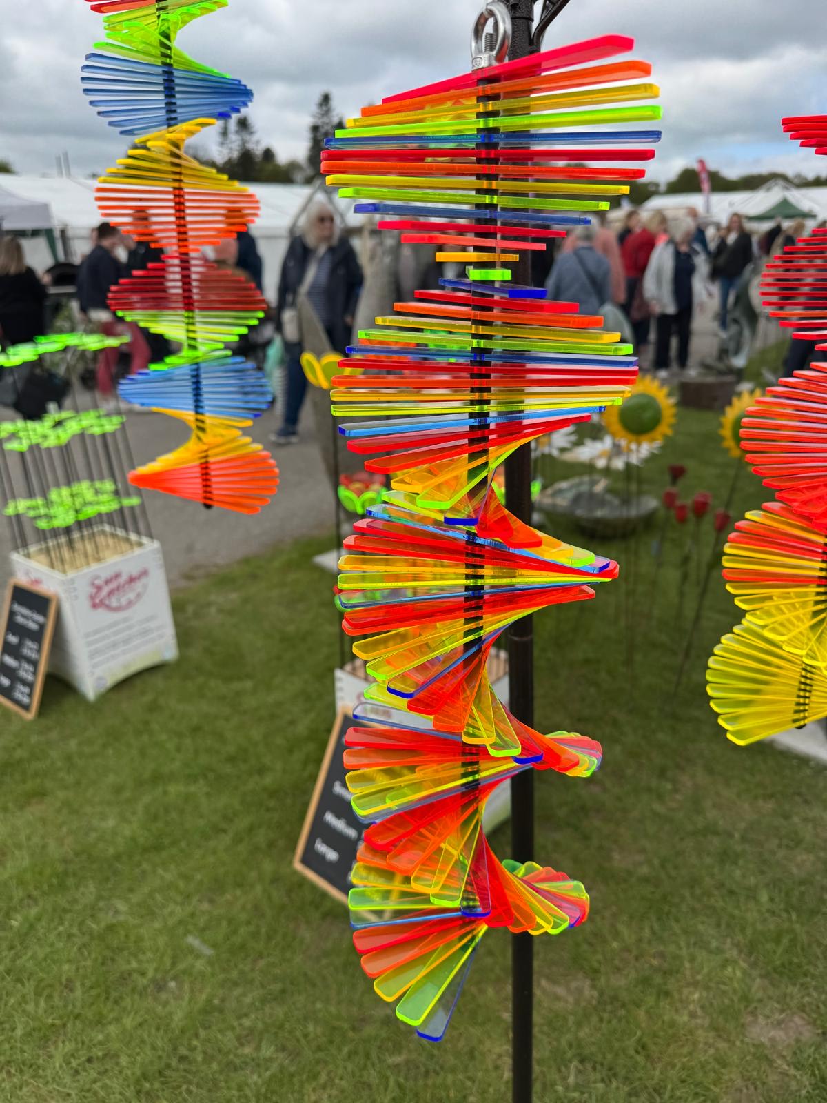 SunCatcher Wind Spinner – Outdoor Garden Ornament