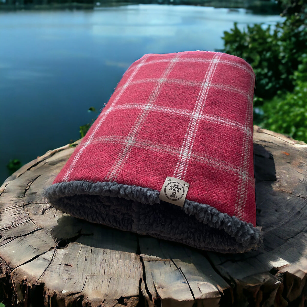 Drogo Red Check Dog Blanket – Luxury Reversible Sherpa Throw
