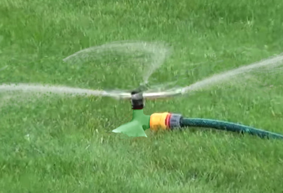 3-Arm Revolving Sprinkler Green Leaf Outdoor Watering Kit Outdoor Hose Accessory